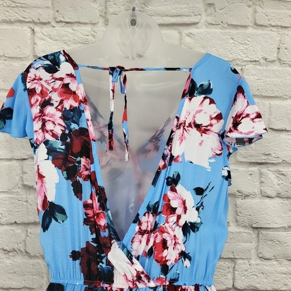 BAND OF GYPSIES Women's Size Medium Floral Side Tie Open Back with tie Dress NEW - Picture 7 of 13